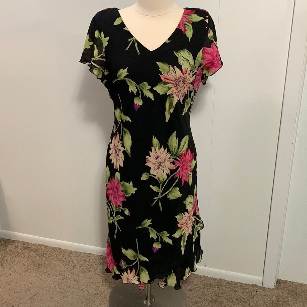 S. L. Fashions beautiful floral Midi dress Sz *16 see measurements runs small